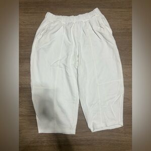 Aerie women White Cargo Pants short